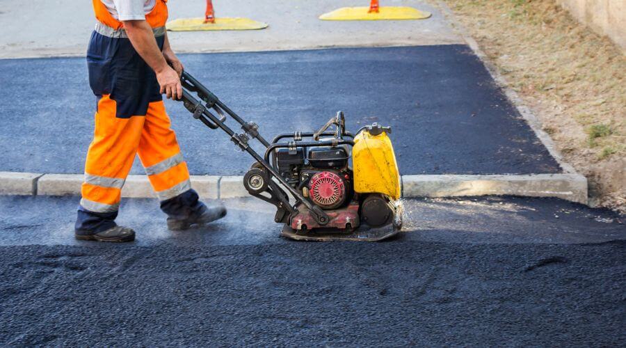 Professional gutter cleaning in Trenton, SC